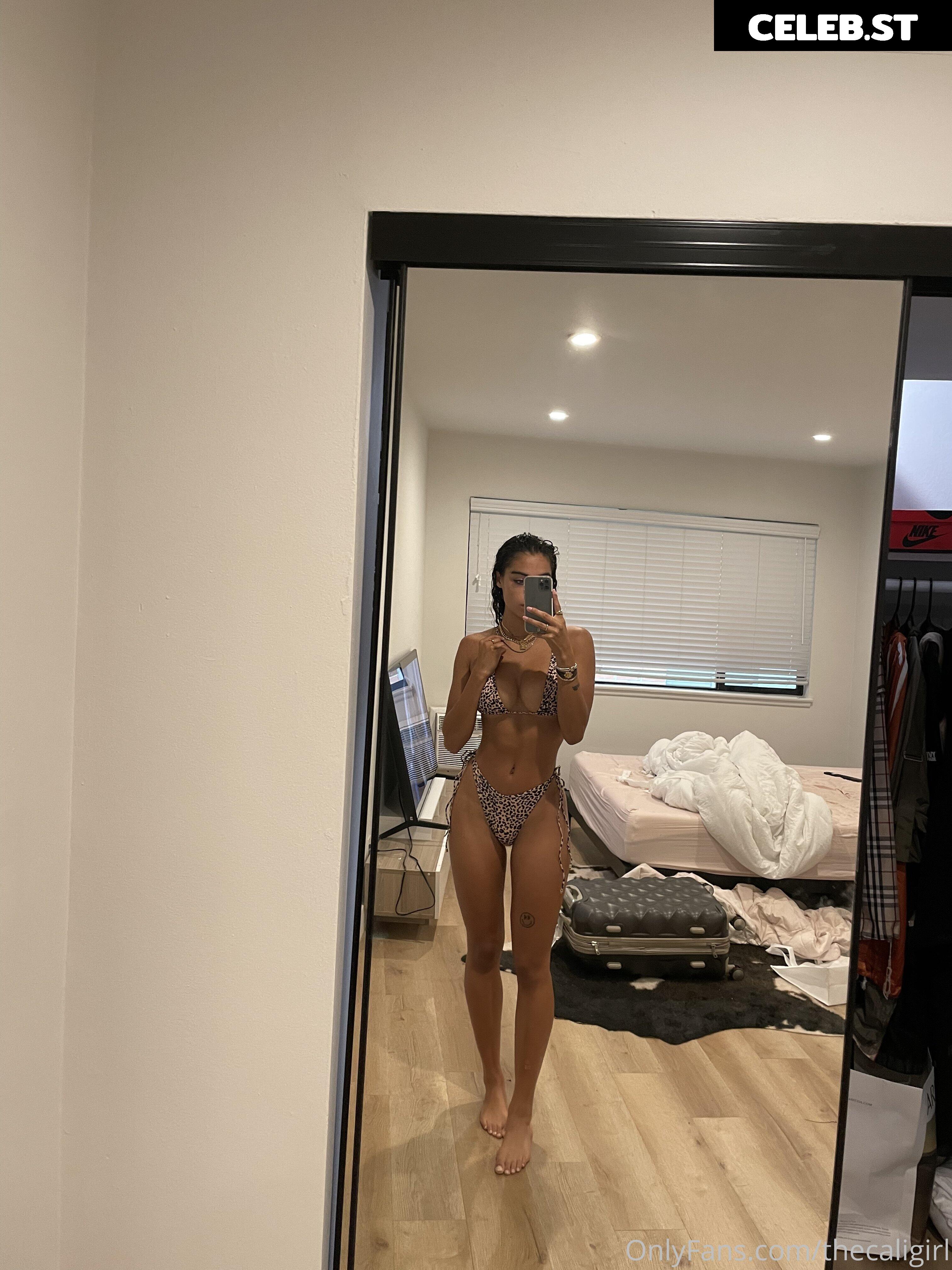 Undercover freak - thecaligirl Image 20933191
