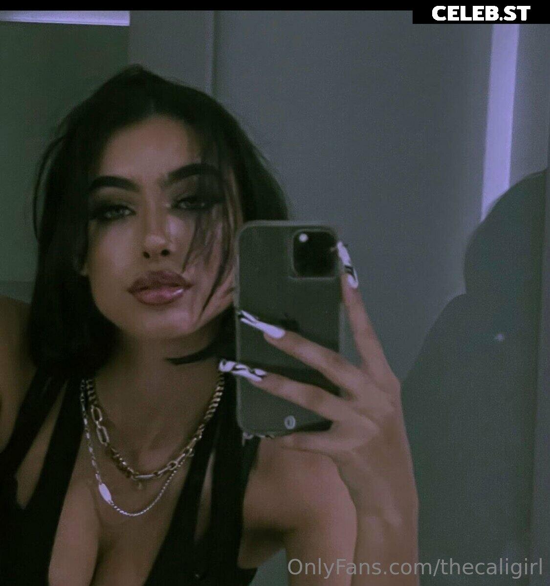 Undercover freak - thecaligirl Image 20933209