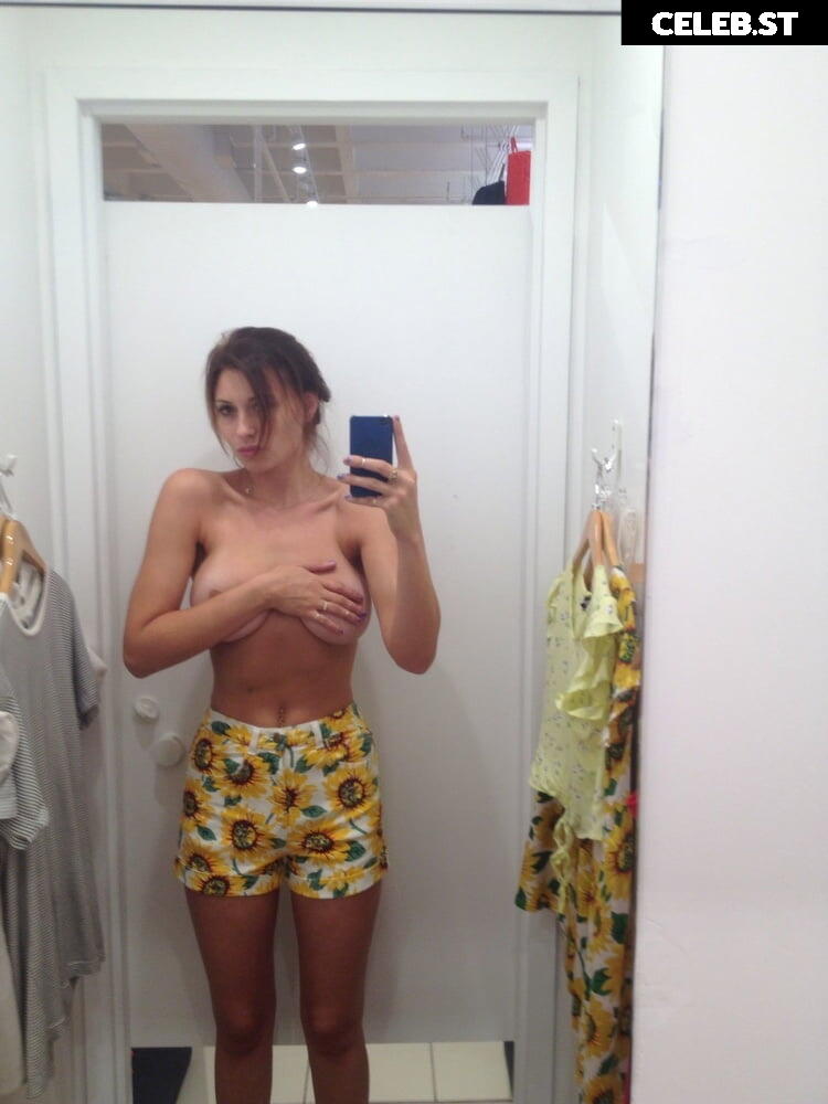 Aly Michalka Image 2090459