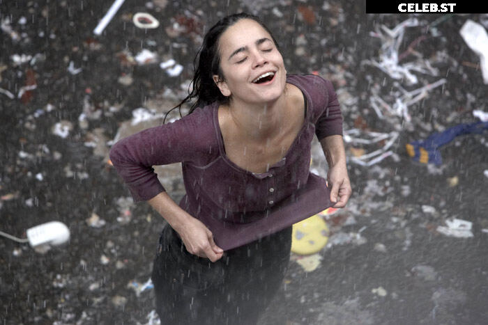 Alice Braga Image 2099580