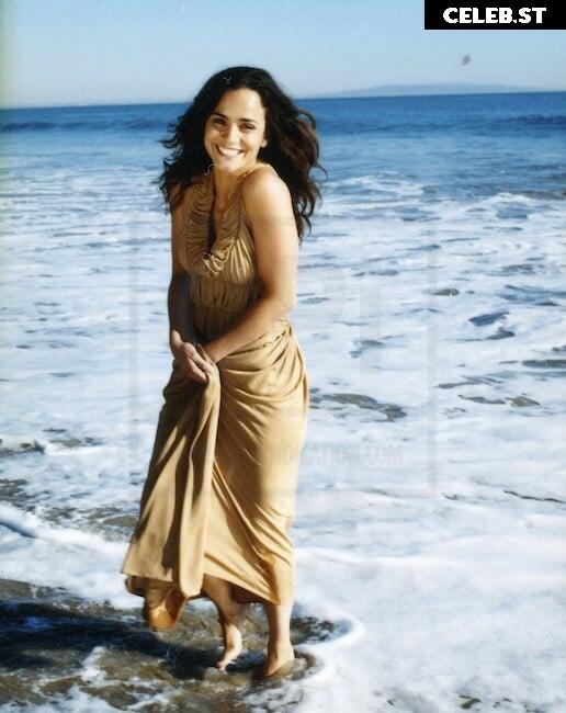 Alice Braga Image 2099521