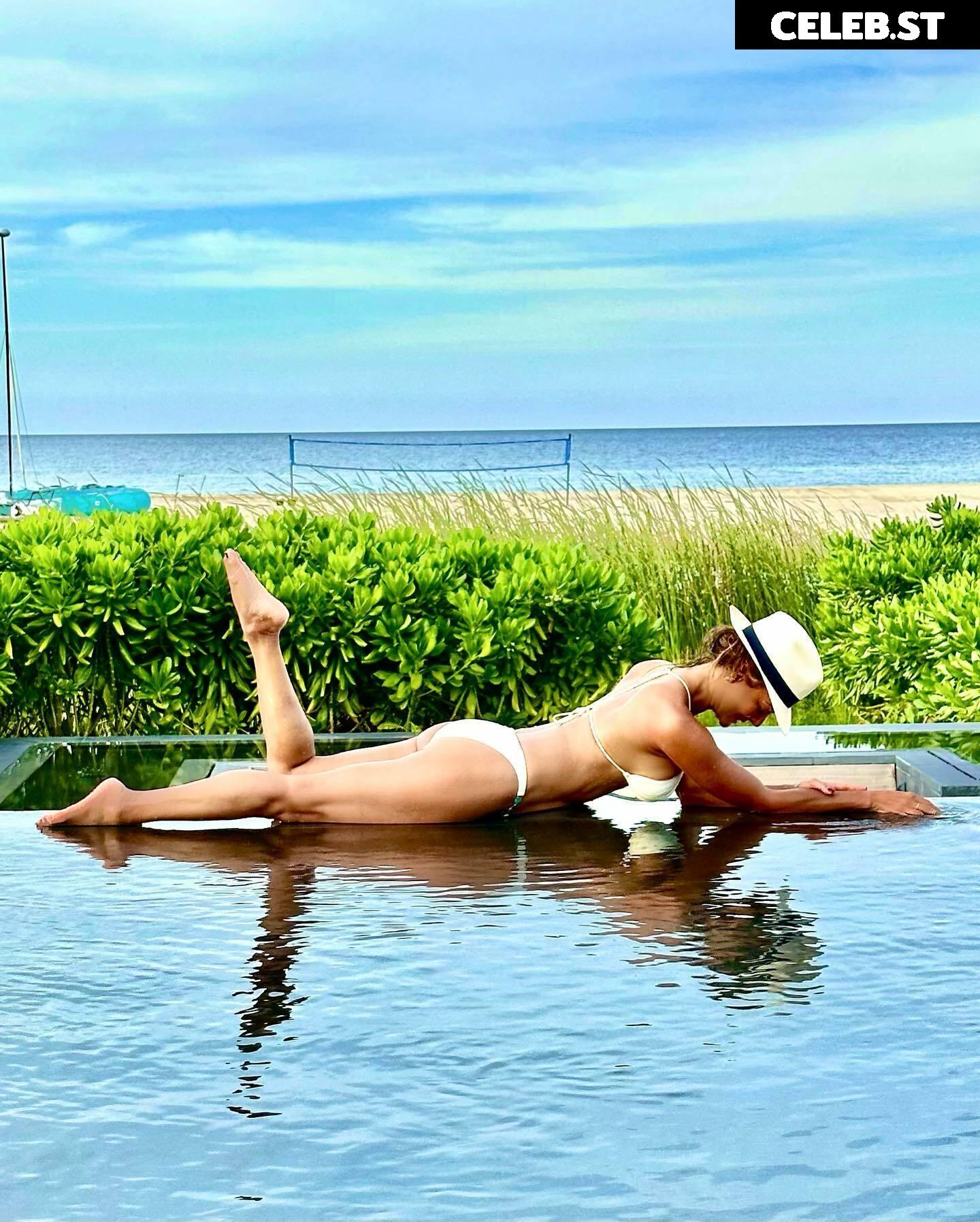 Eva LaRue Image 2099727