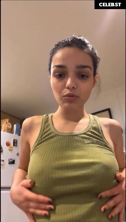 Rachel Zegler Image 2099393