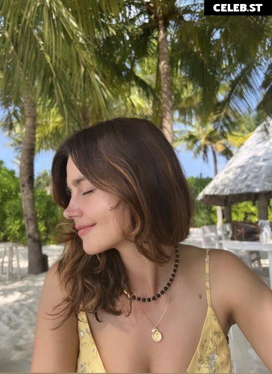 Jenna Coleman Image 2098432