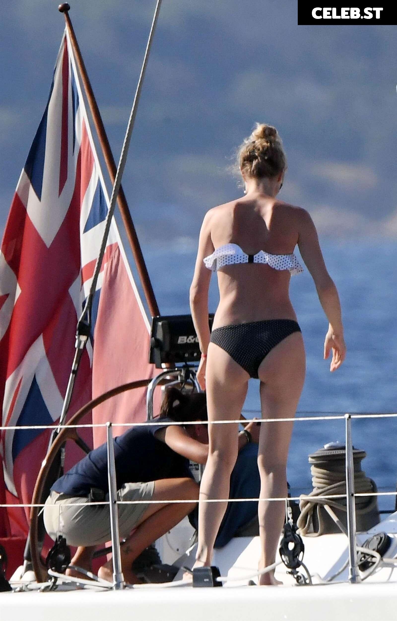Eva Herzigová Image 2098691