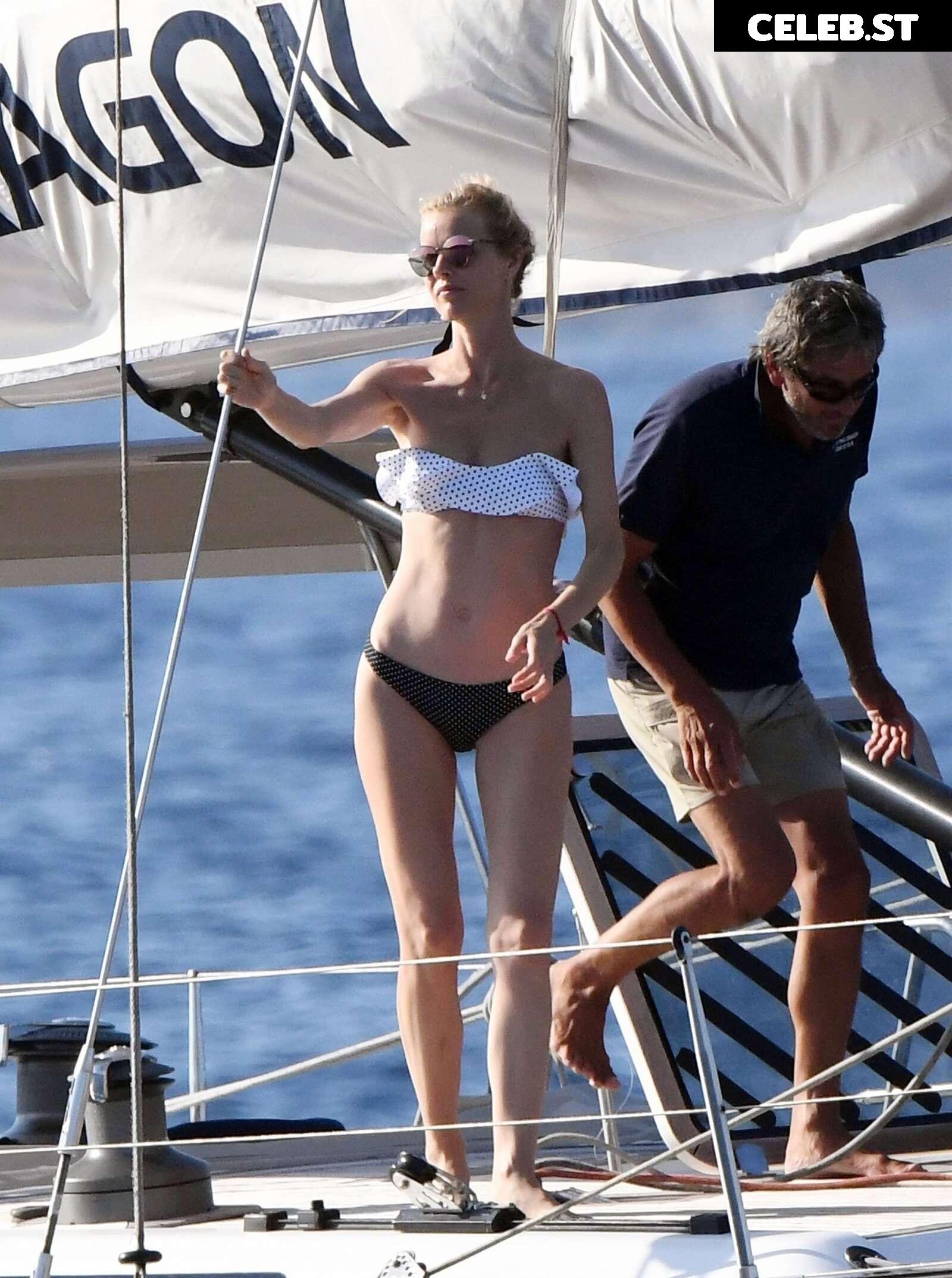 Eva Herzigová Image 2098635