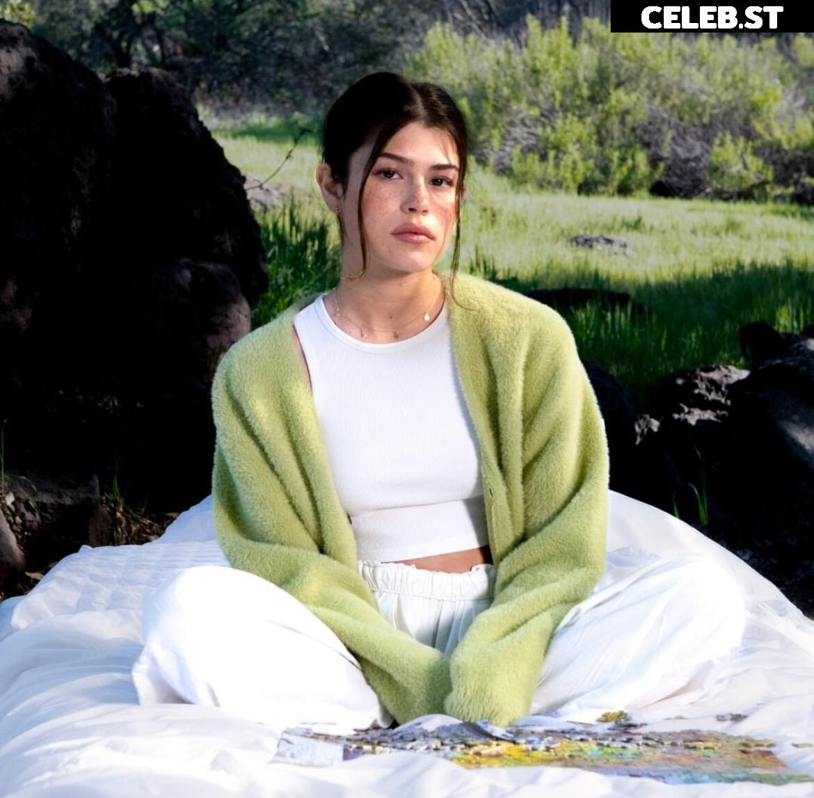 Dylan Conrique Image 2098178