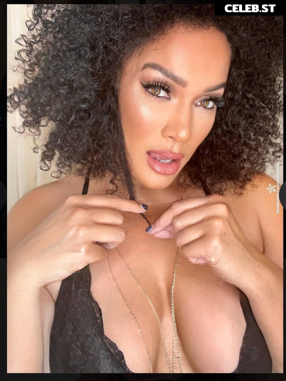 Nia Jax Image 2098280