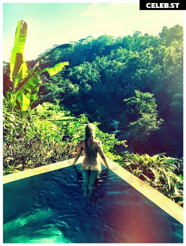 Caroline Beil Image 2085419