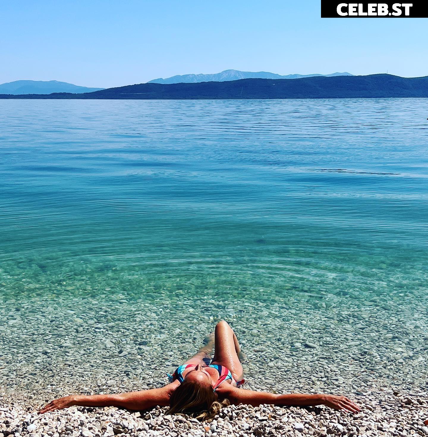 Caroline Beil Image 2085699