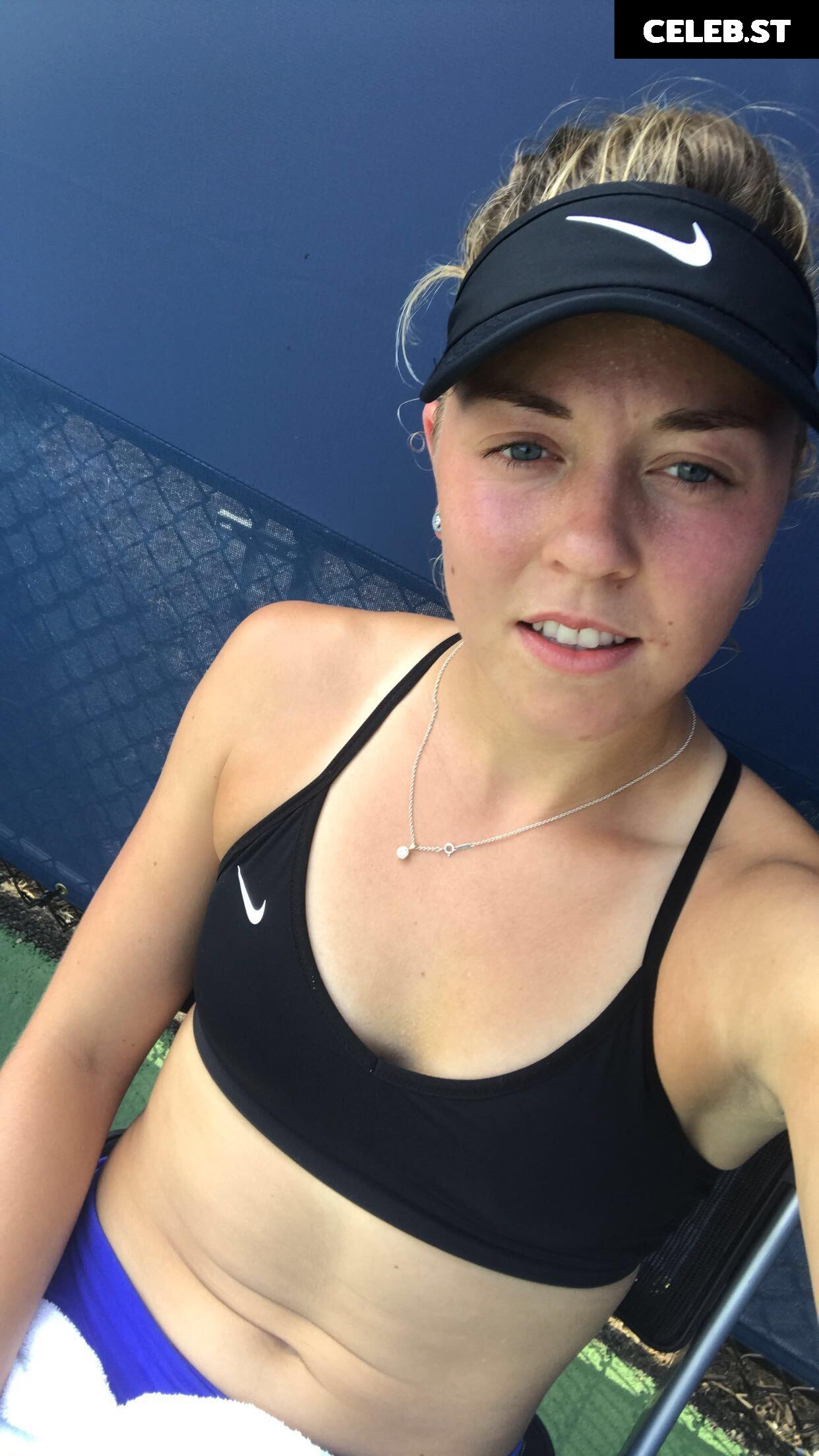 Carina Witthöft Image 2085378