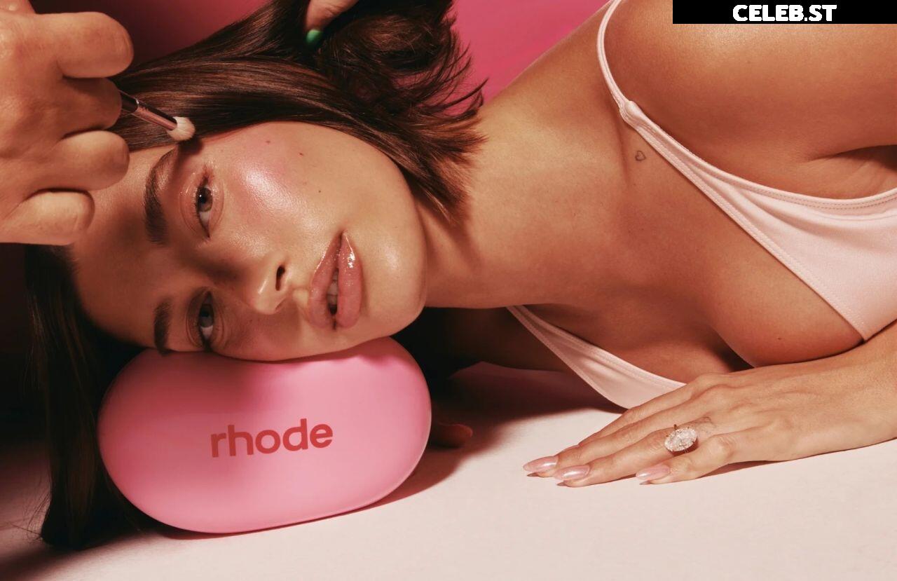Hailey Bieber Image 2086535