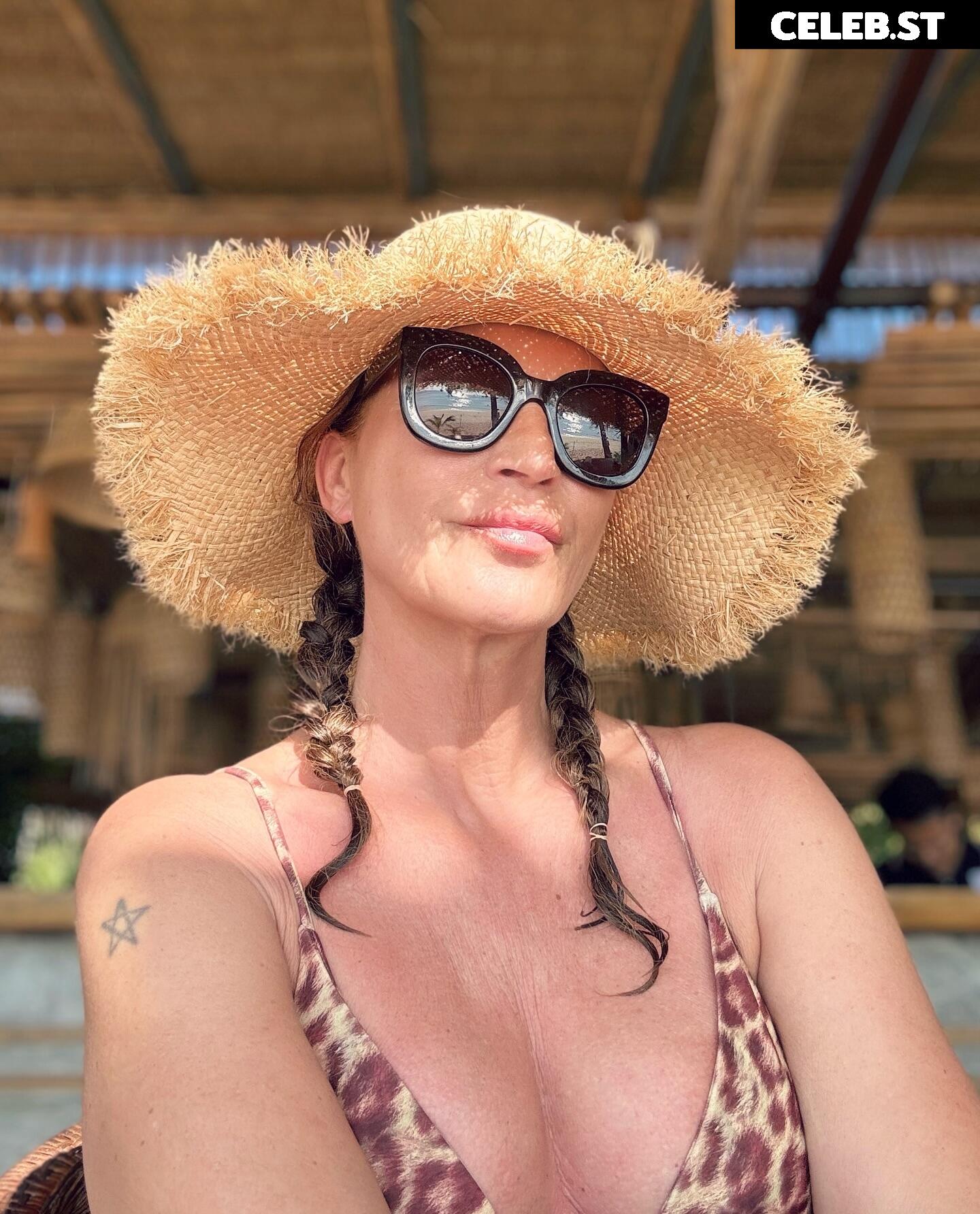 Caroline Beil Image 2086733