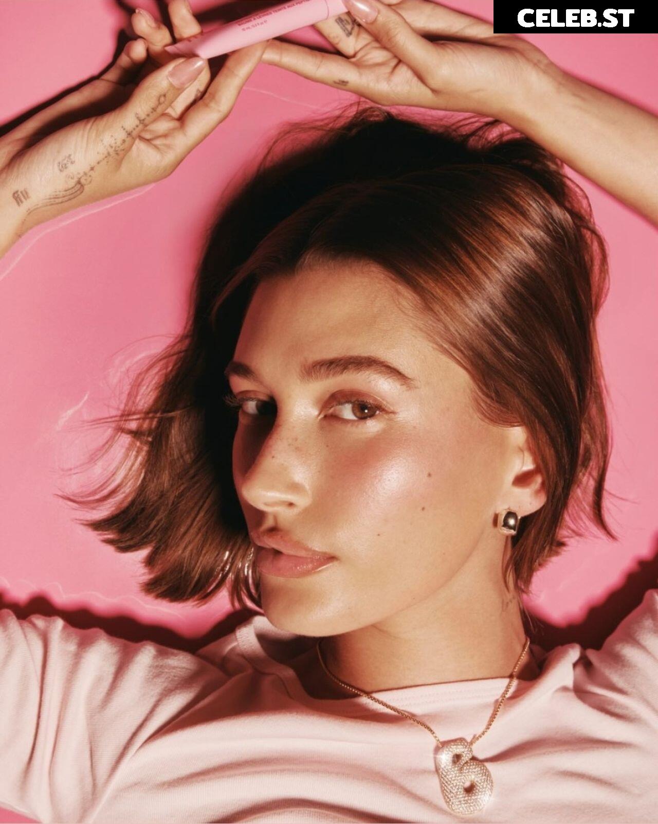 Hailey Bieber Image 2086659