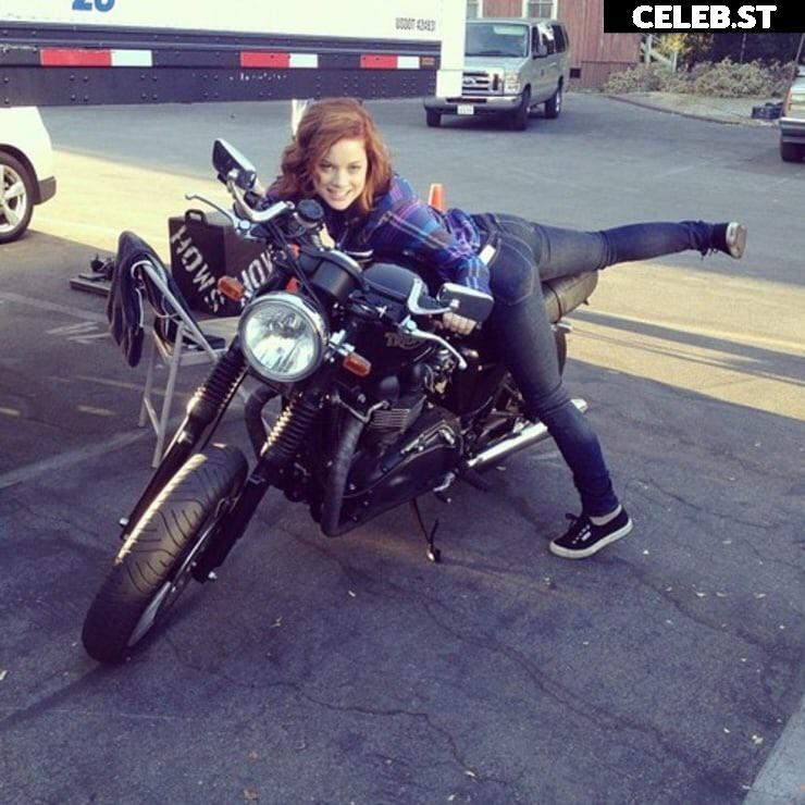 Jane Levy Image 2084087