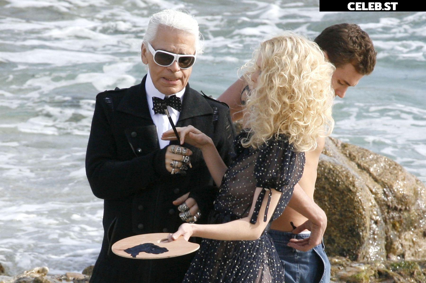 Claudia Schiffer Image 2084054