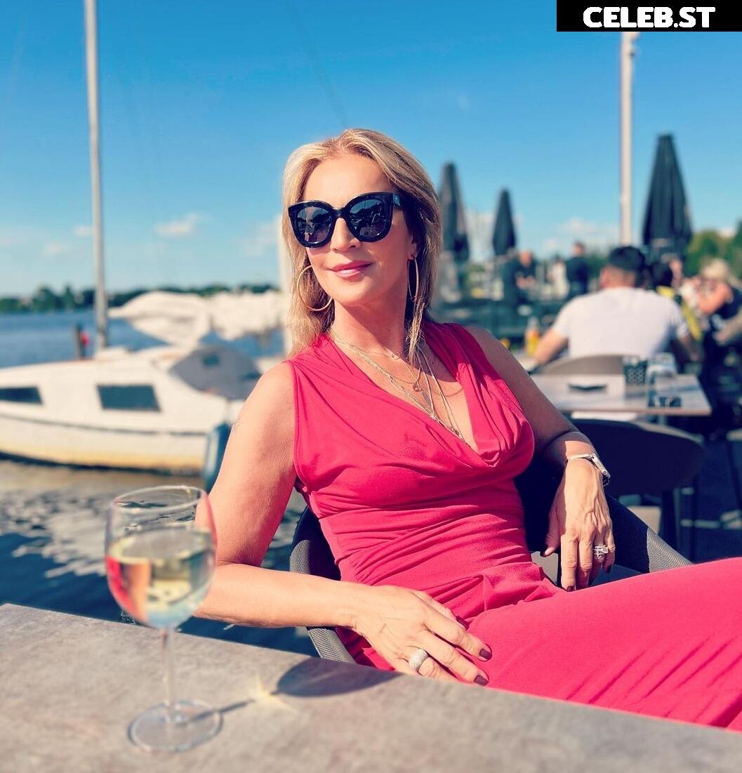 Caroline Beil Image 2081834