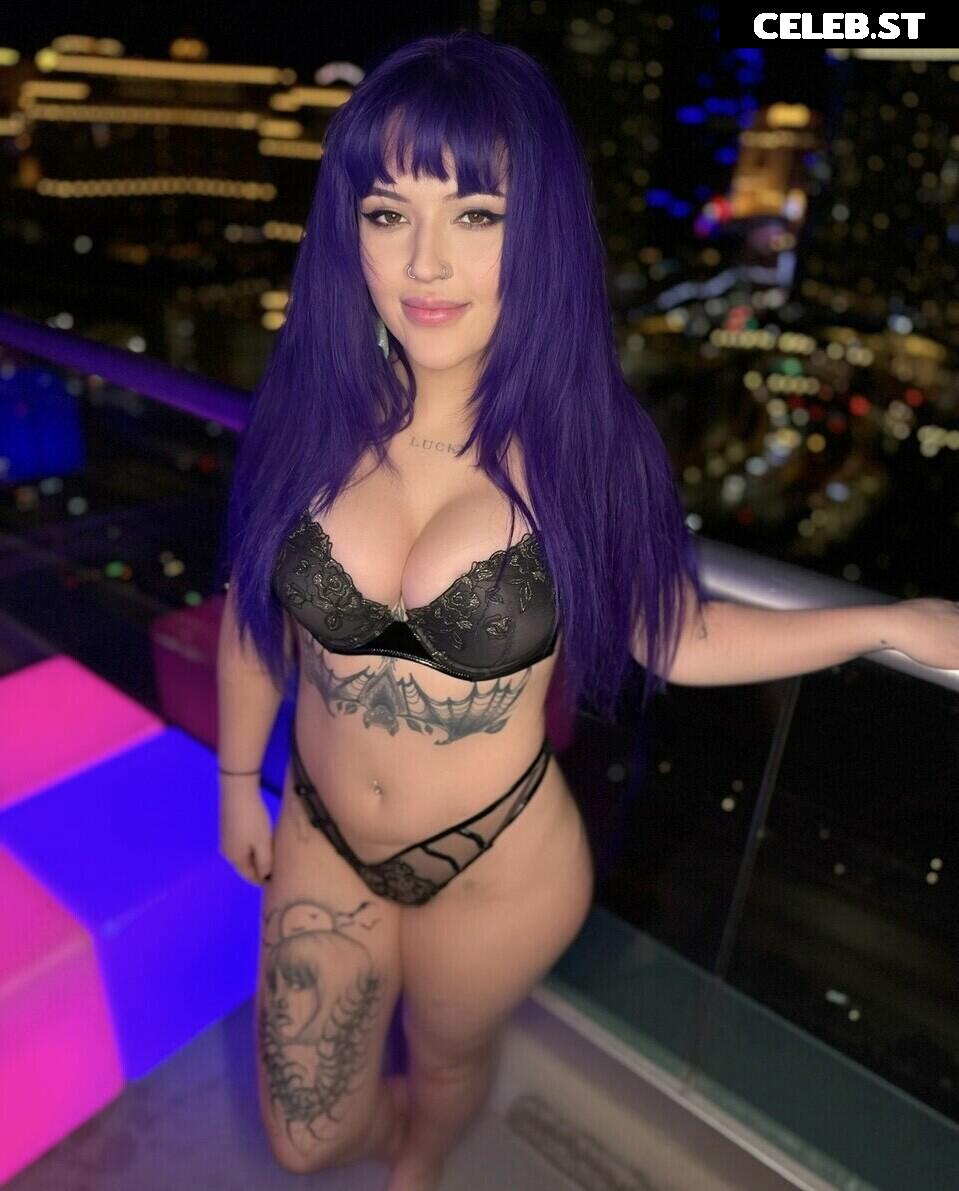 Wanda Sophia / Sophia153 Image 20811734