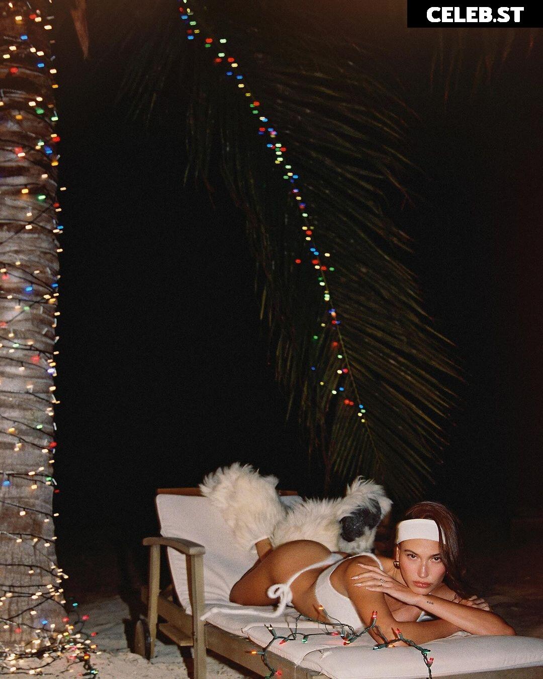 Hailey Bieber Image 2082615