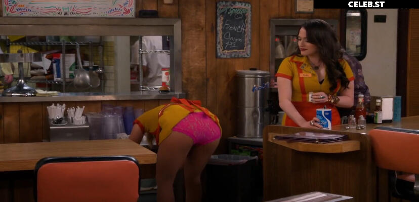 Beth Behrs Image 2082603