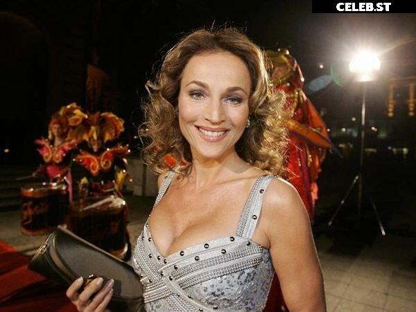 Caroline Beil Image 2082325