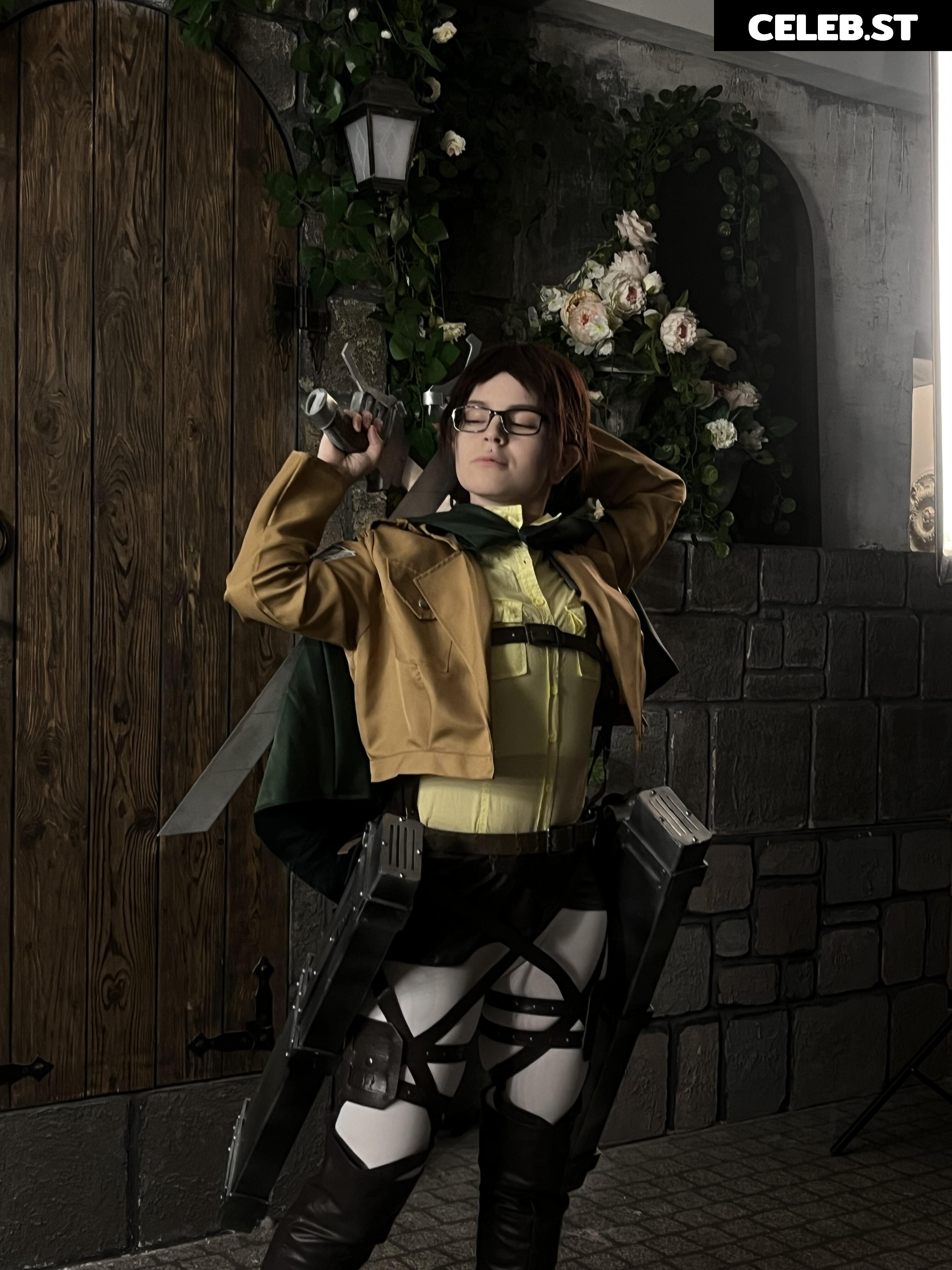 arahnaekb / chloe_glass_ Image 20834862