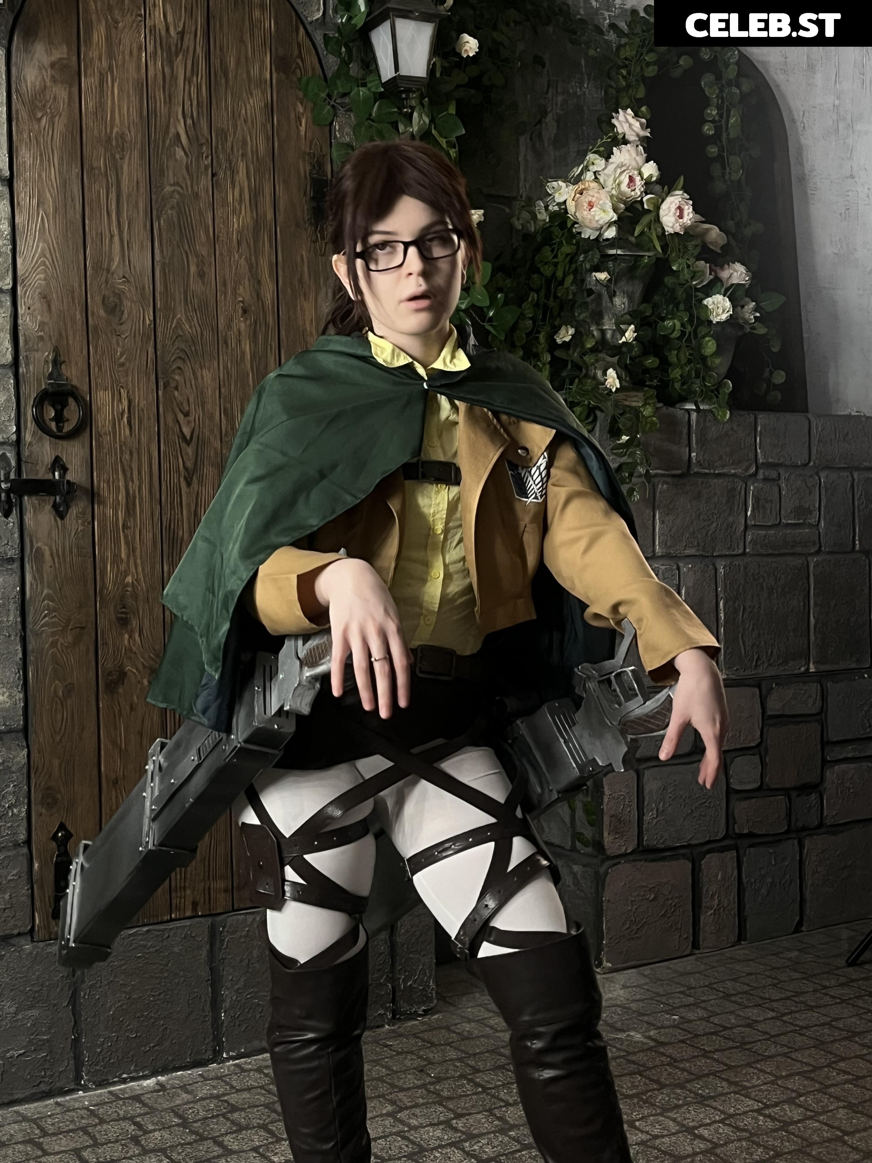 arahnaekb / chloe_glass_ Image 20834867