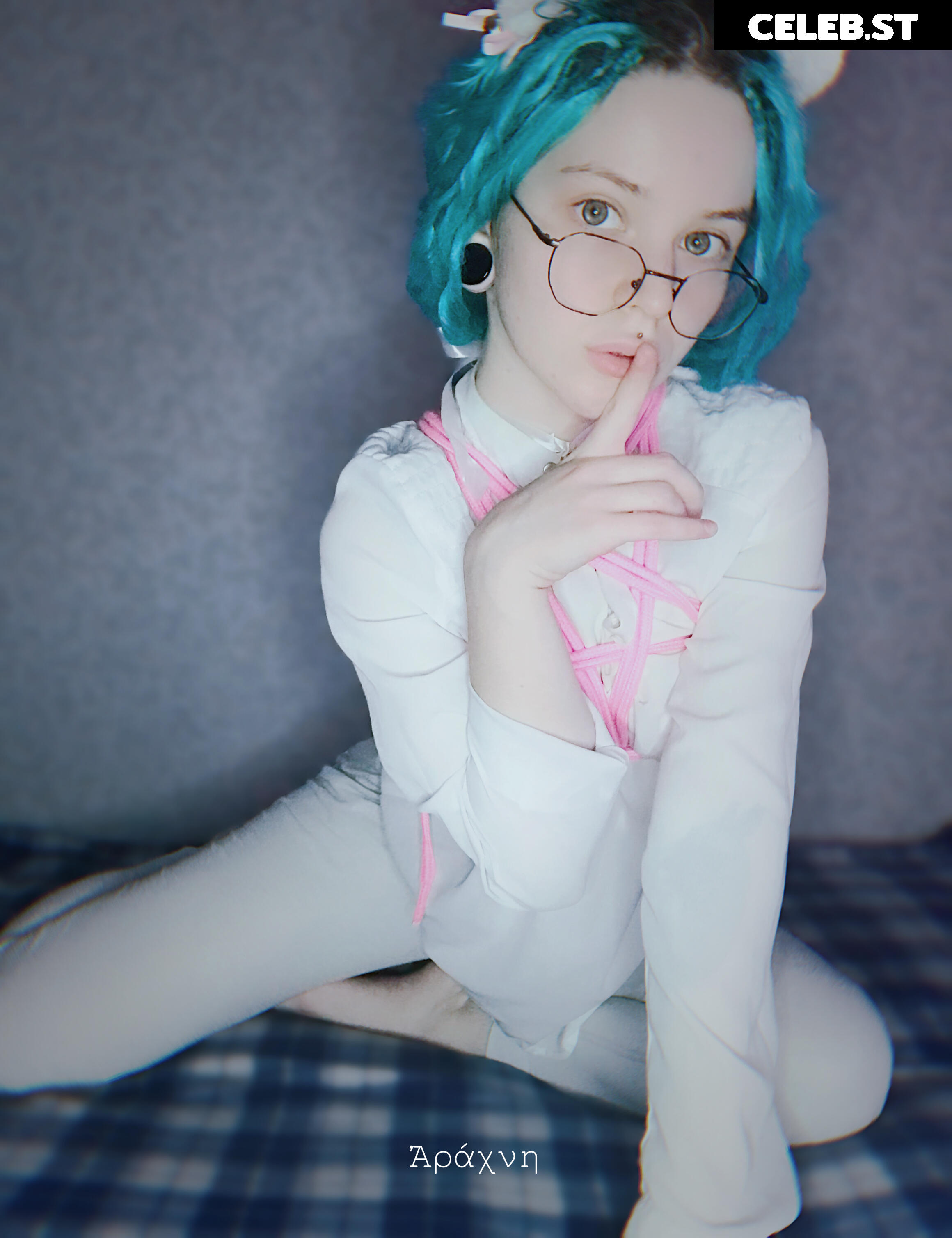 arahnaekb / chloe_glass_ Image 20834613