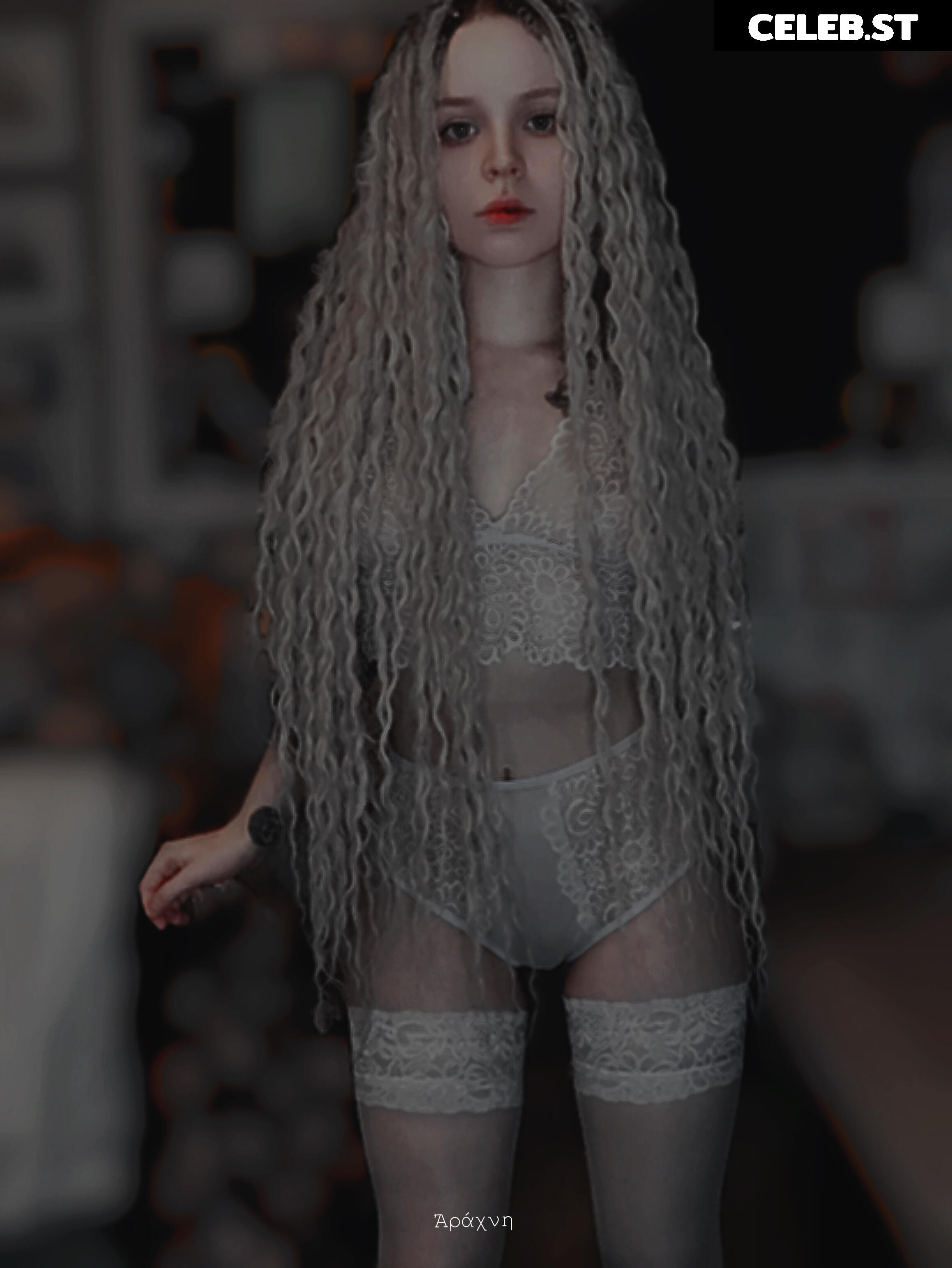 arahnaekb / chloe_glass_ Image 20834639