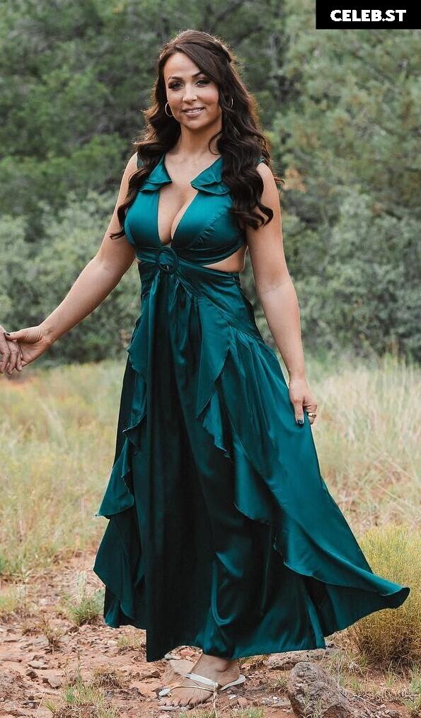 Emma / Tenille Dashwood Image 20834140