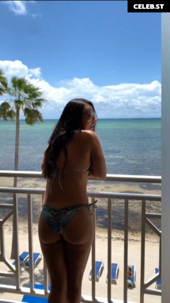 Emma / Tenille Dashwood Image 20834017