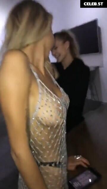 Scarlett Leithold Image 2083692