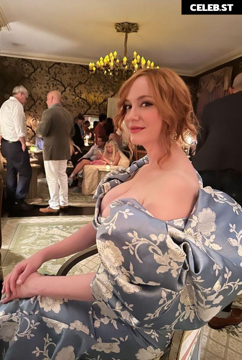 Christina Hendricks Image 2083608