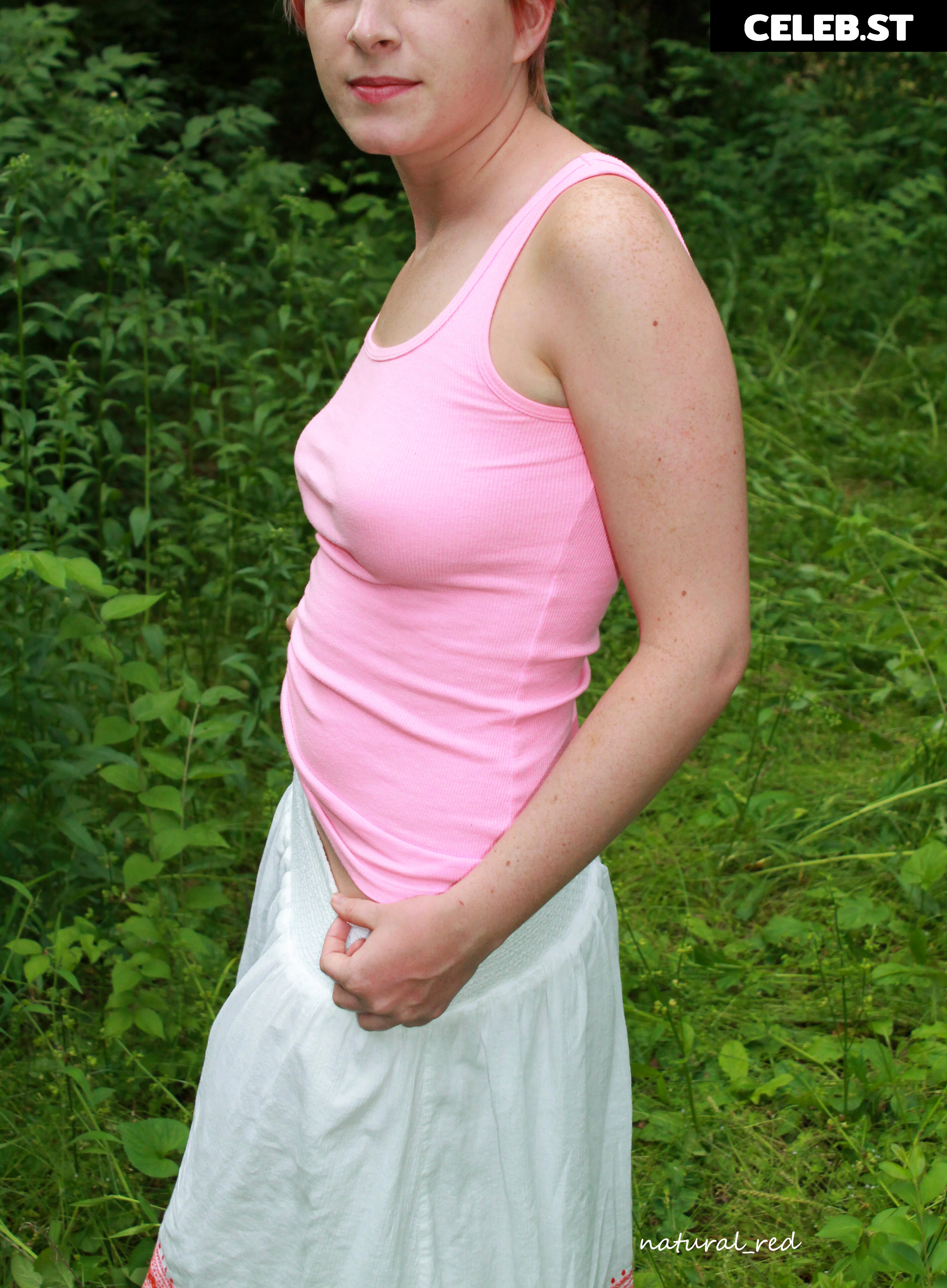 Natural_Red Image 20836310