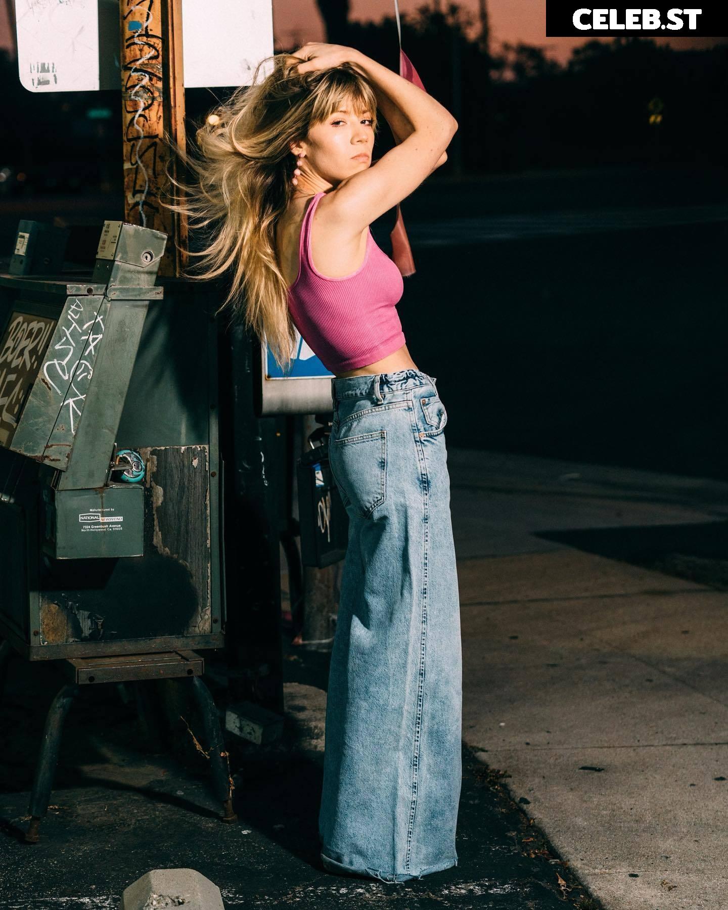 Jennette McCurdy Image 2083392