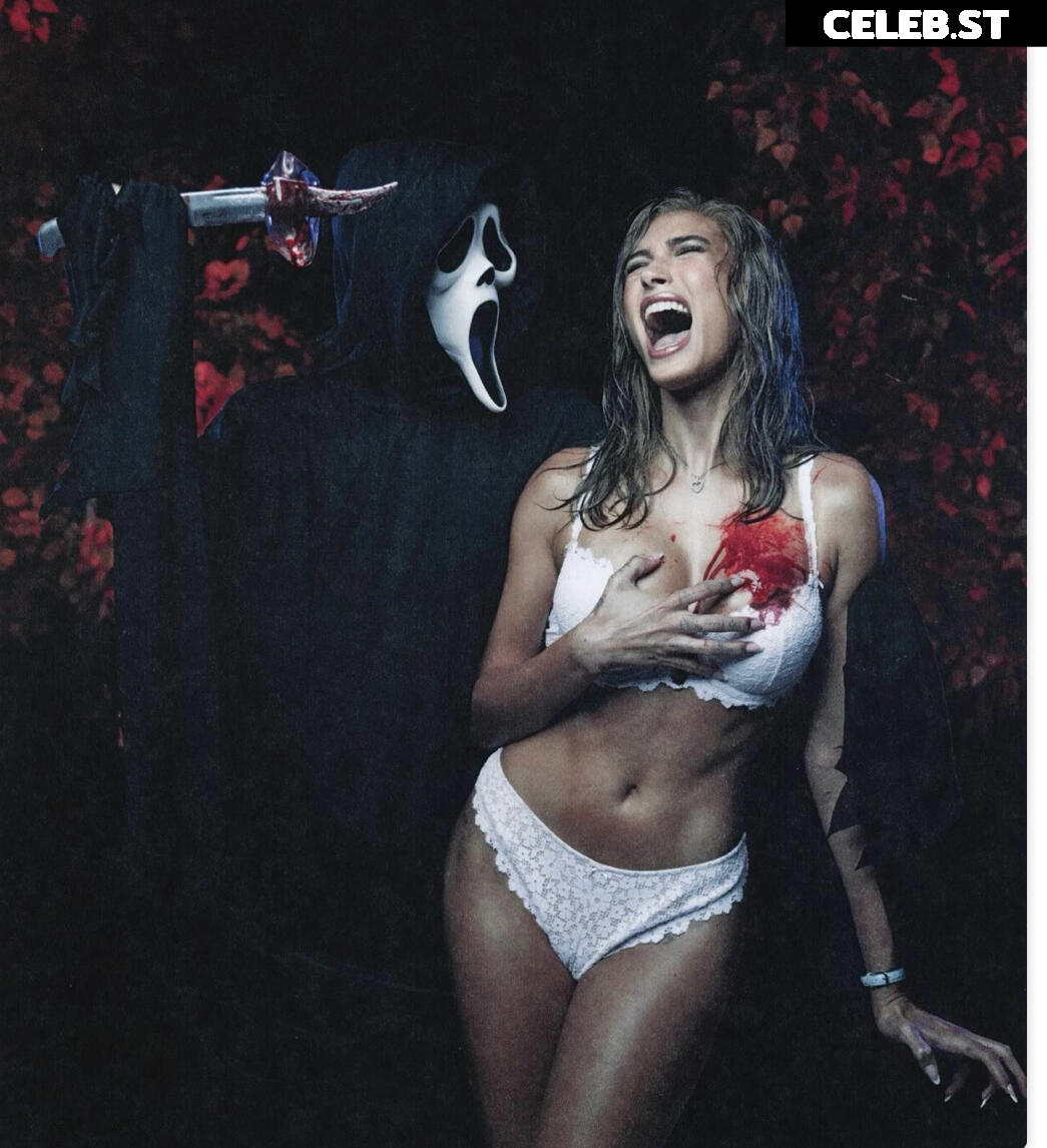 Hailey Bieber Image 2080723