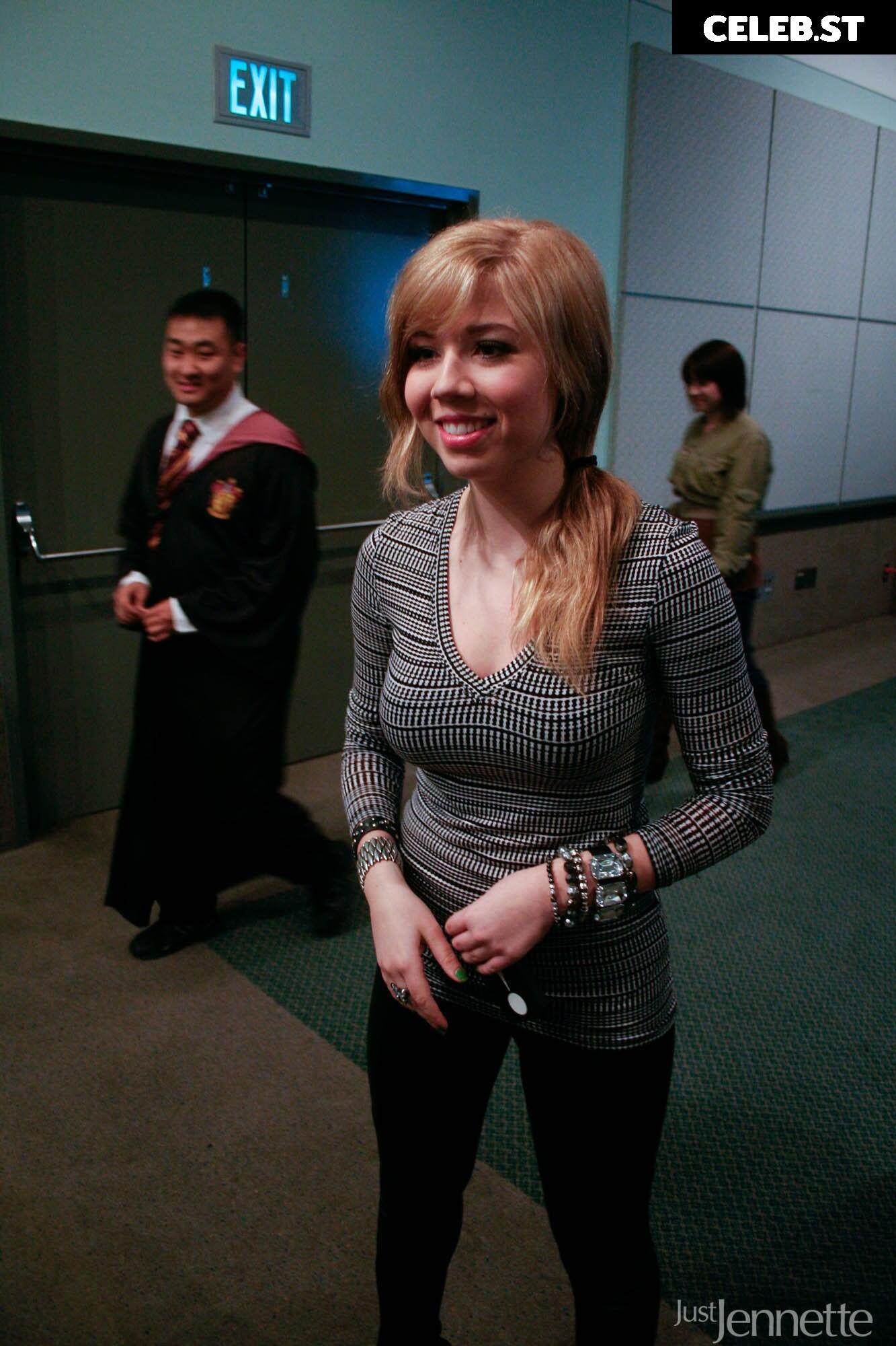 Jennette McCurdy Image 2080657