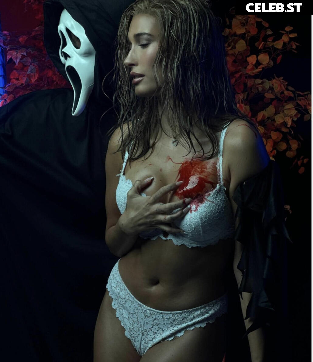 Hailey Bieber Image 2080632