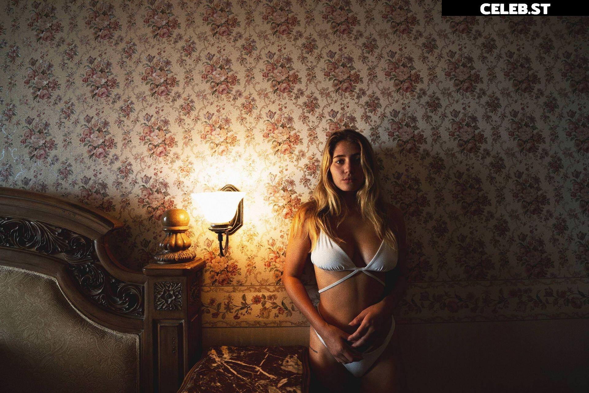 Lia Marie Johnson Image 2080622