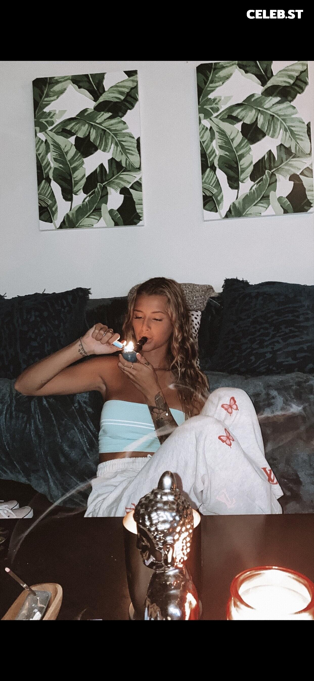 Chely Nazario - chelynazario - indie.gold - _indiegold - indie Image 20897720