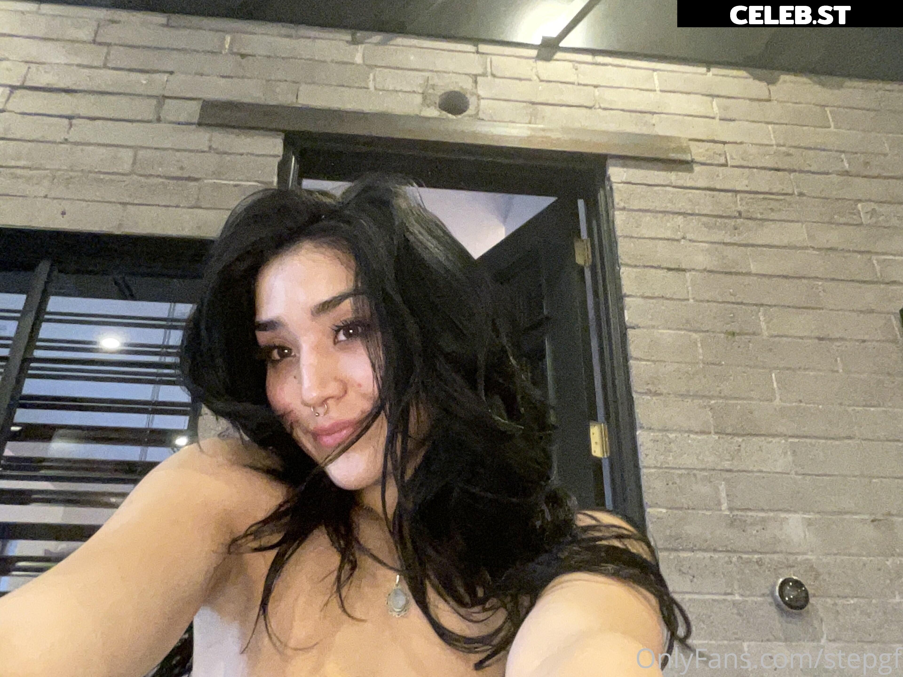 stepwaifu / stepgf / Archie Choi Image 20891391