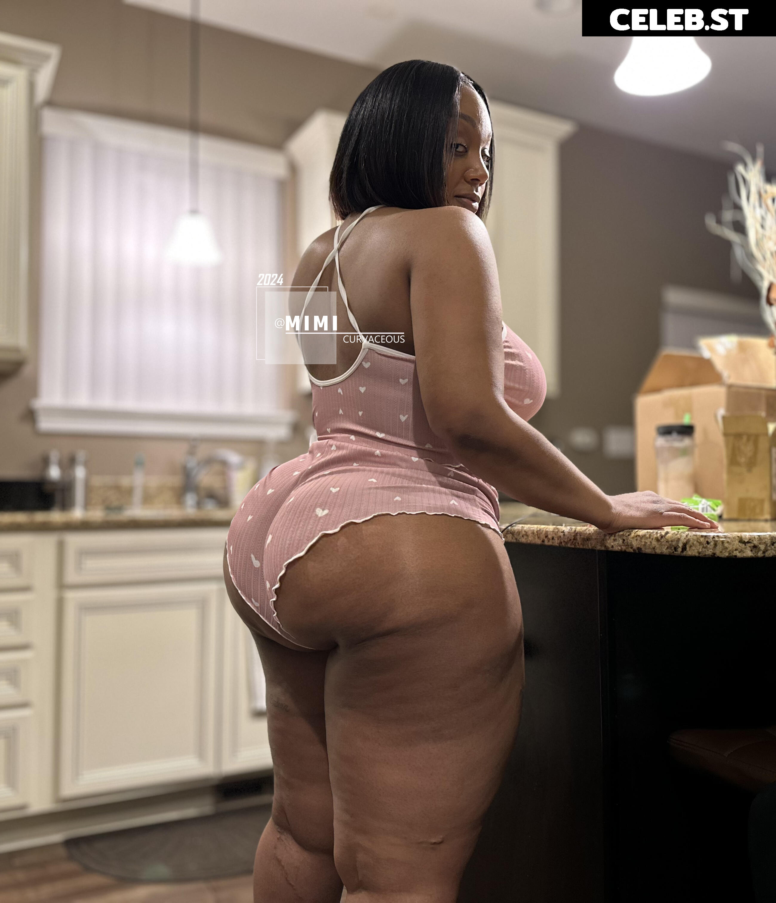 Mimi curvaceous  aka Thick Red Thickred3x Aka Caramel Cakes Image 20892146