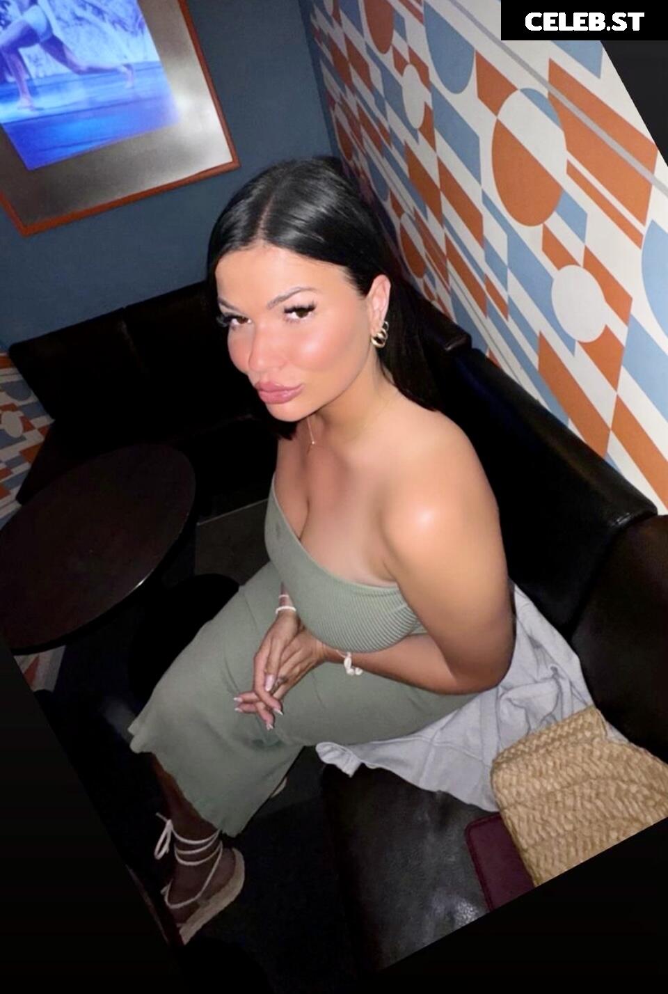 Laura Wölki Image 2075519