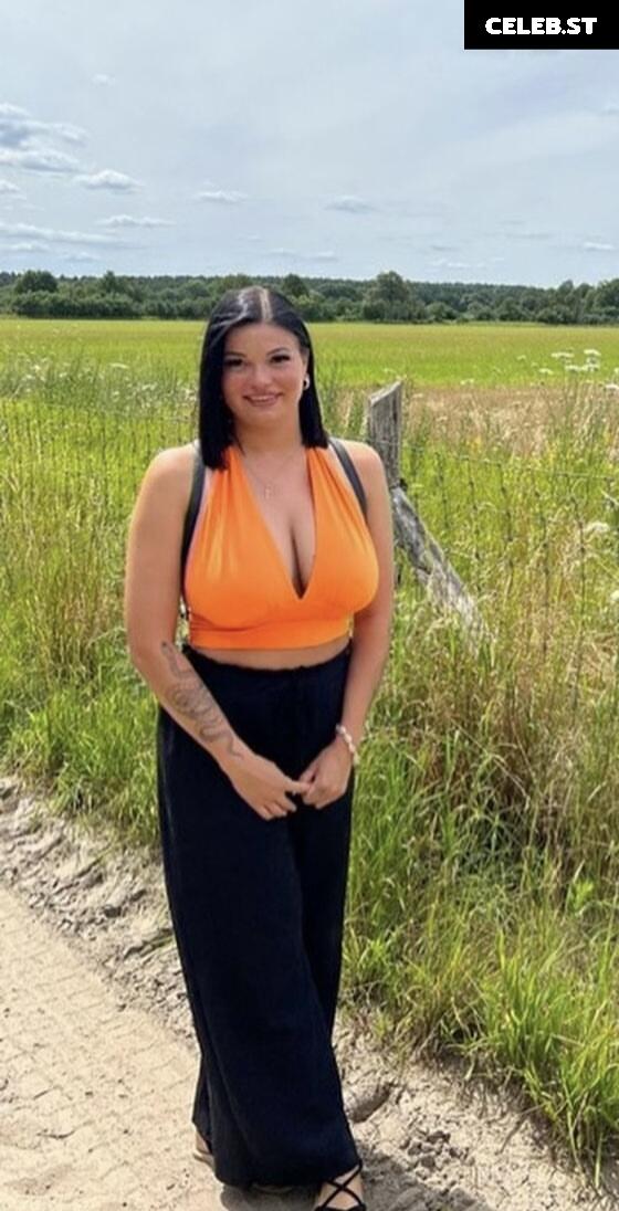 Laura Wölki Image 2075406