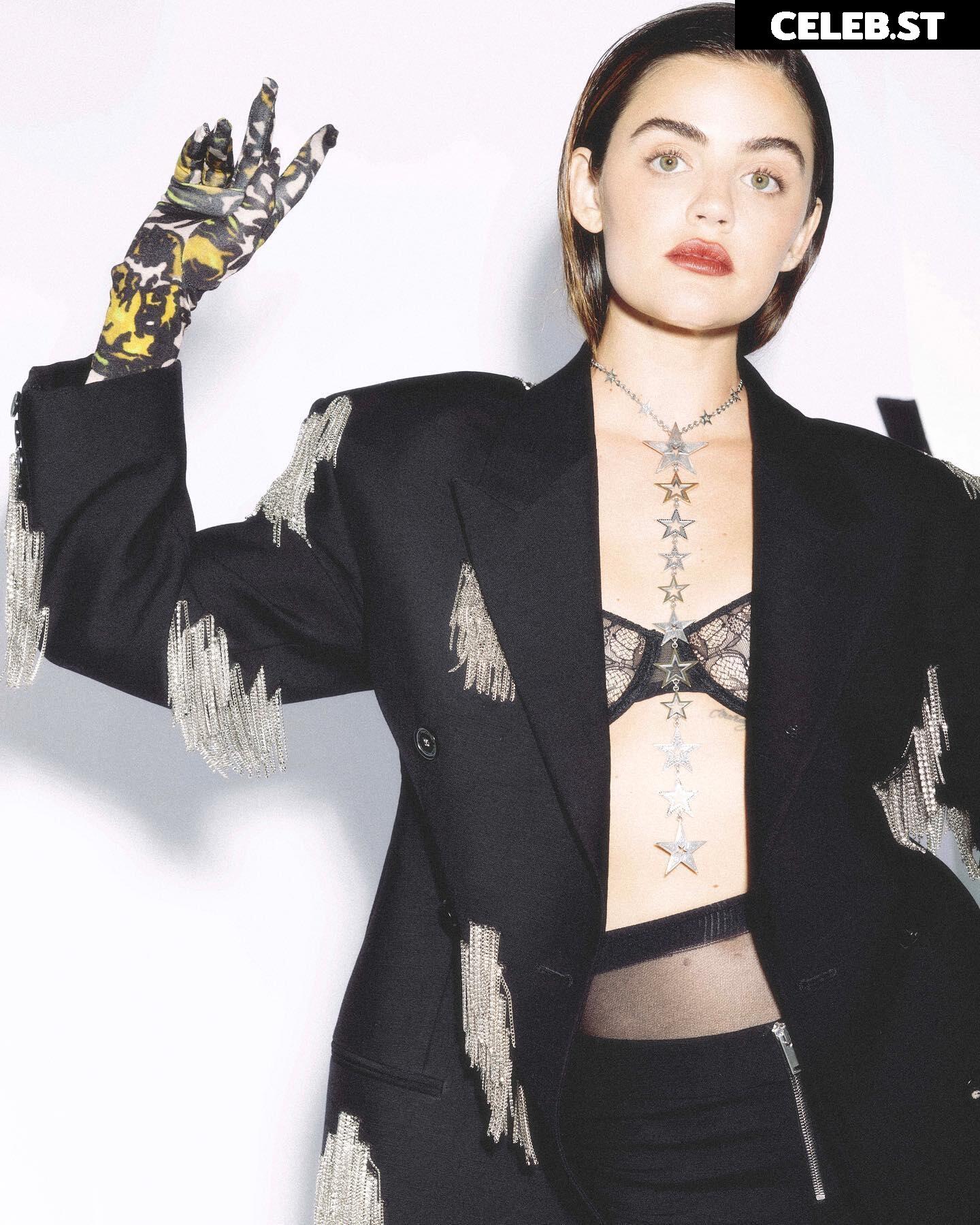 Lucy Hale Image 2075641