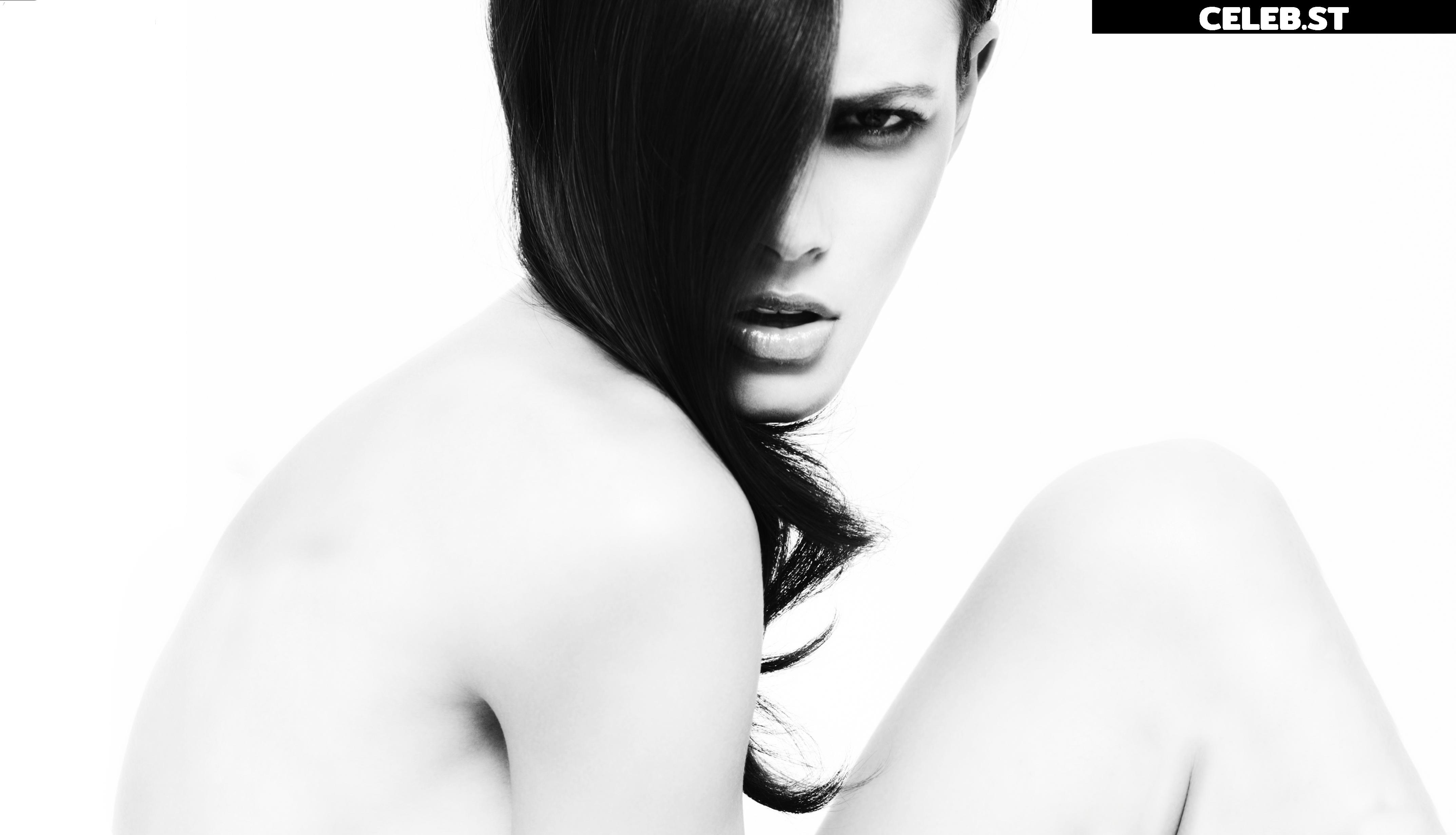 Alisar Ailabouni Image 2075933