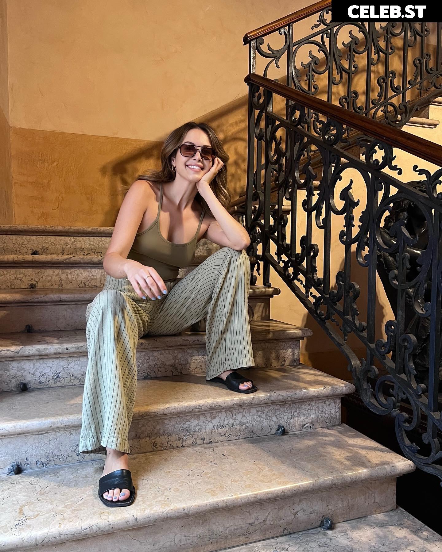 Mandy Capristo Image 2076883