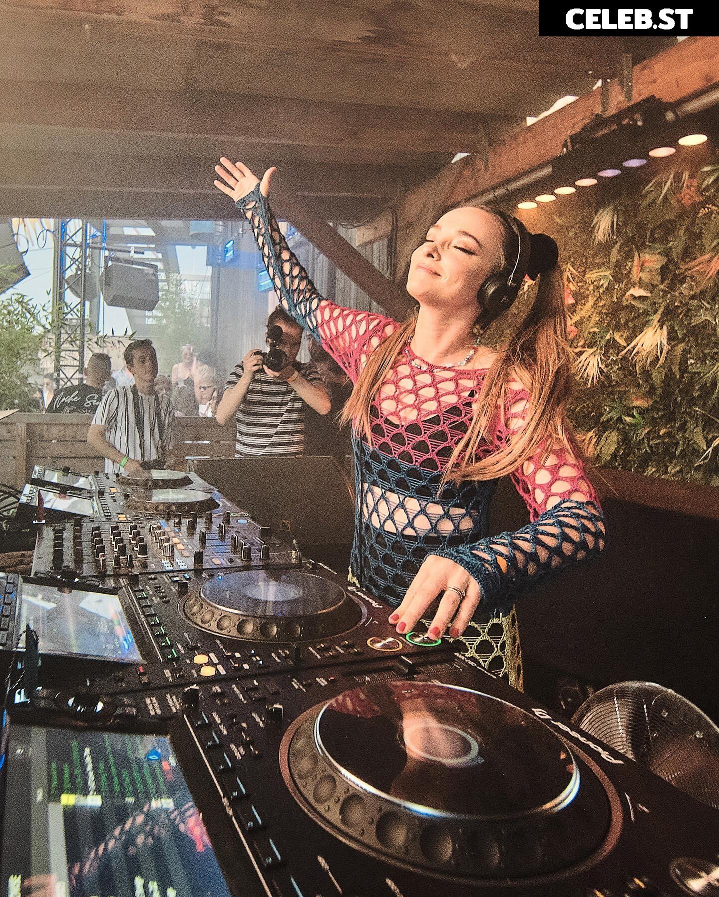 Larissa Rieß Image 2076262