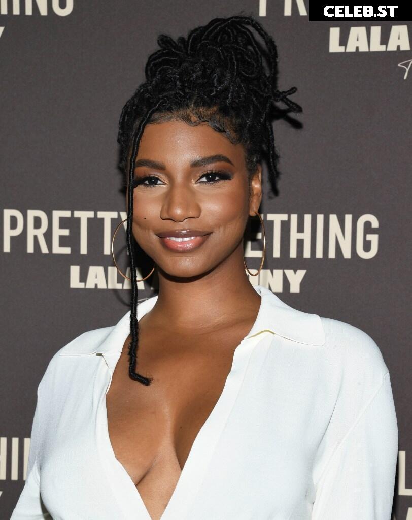 Taylor Rooks Image 2077445