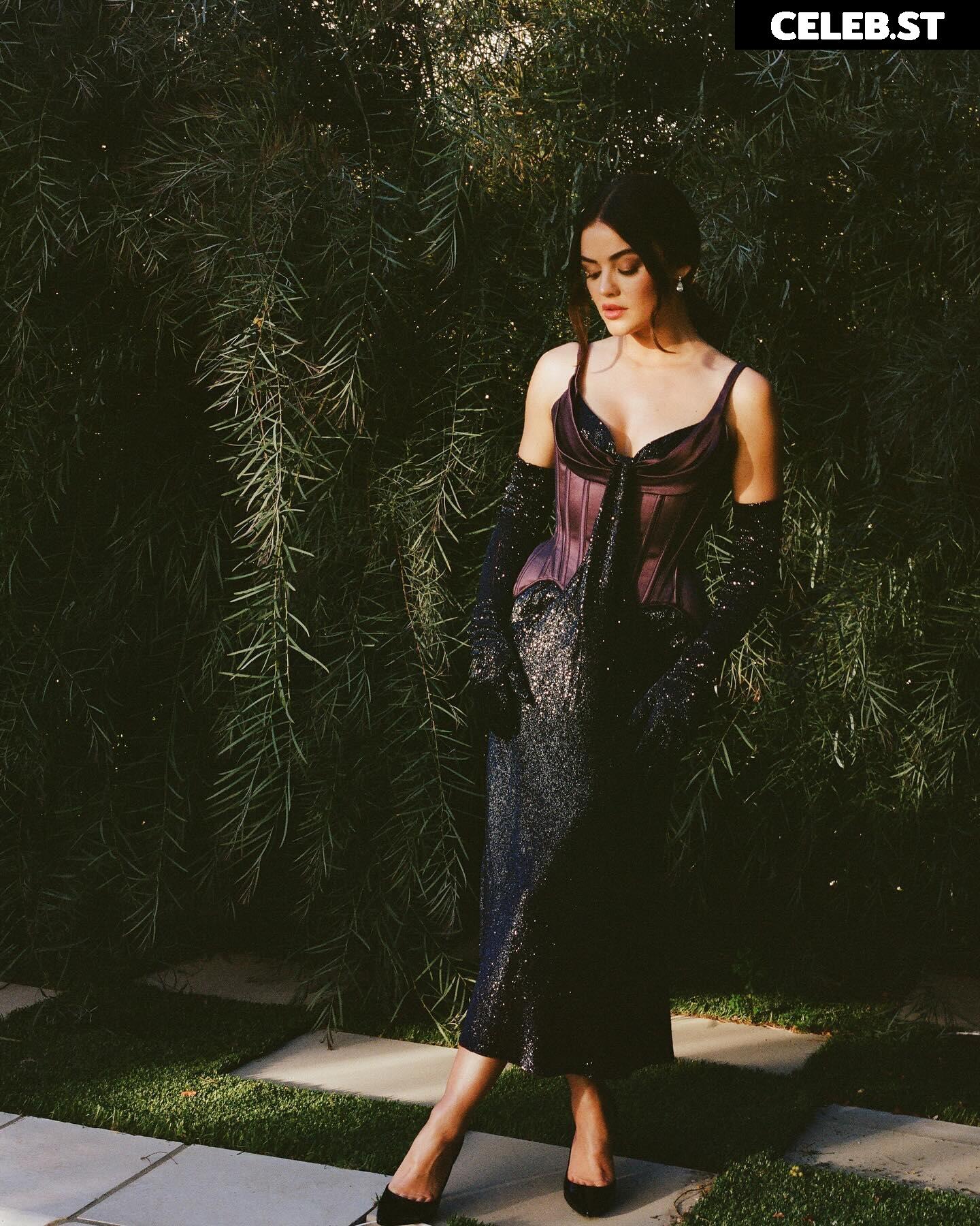 Lucy Hale Image 2077426